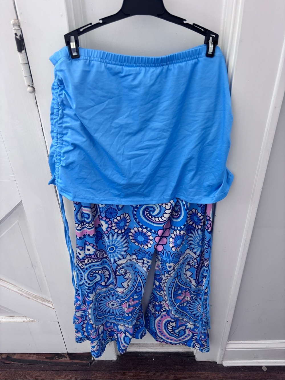 SHEIN Blue Ruched Top with Paisley Print Leggings Set - Picture 2 of 3